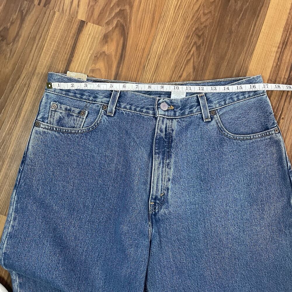 Levi's 560 Loose Fit Straight Leg Jeans Women’s Misses Size 16 Regular Red Tab - Picture 8 of 10